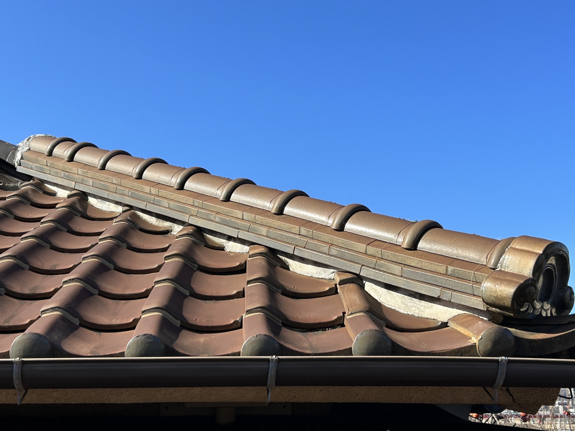 瓦屋根・漆喰補修が大切な理由