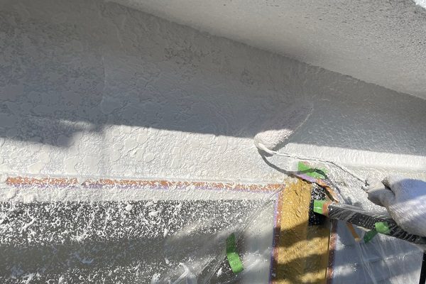東京都東大和市　M様邸　外壁塗装　下地処理　パターン付け・肌合わせ　下塗り (1)