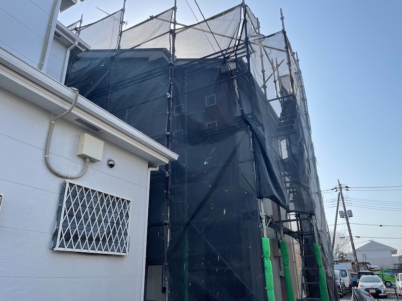 東京都東大和市　O様邸　屋根・外壁塗装工事　足場組み立て設置〜サイディング補修