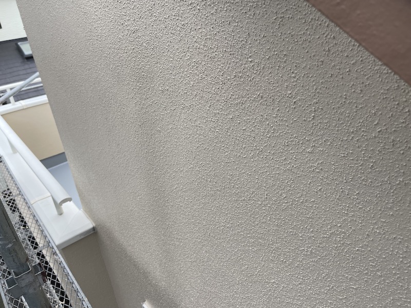 モルタル外壁は塗装の剥がれに注意！塗装する理由と塗装が剥がれた外壁の修理方法