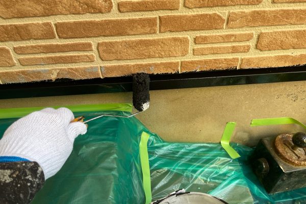東京都国分寺市　K様邸　外壁塗装・屋根カバー工事　付帯部　水切り塗装を行いました！