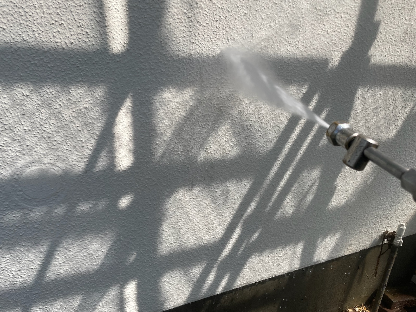 東京都東大和市　A様邸　屋根・外壁塗装工事　高圧洗浄作業