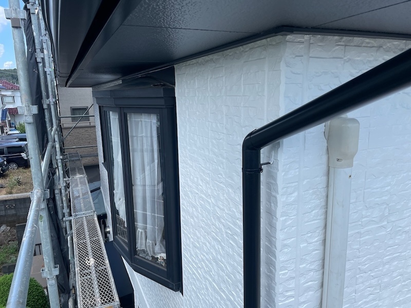 東京都東大和市　K様邸　屋根・外壁塗装工事　軒天井のメンテナンスについて
