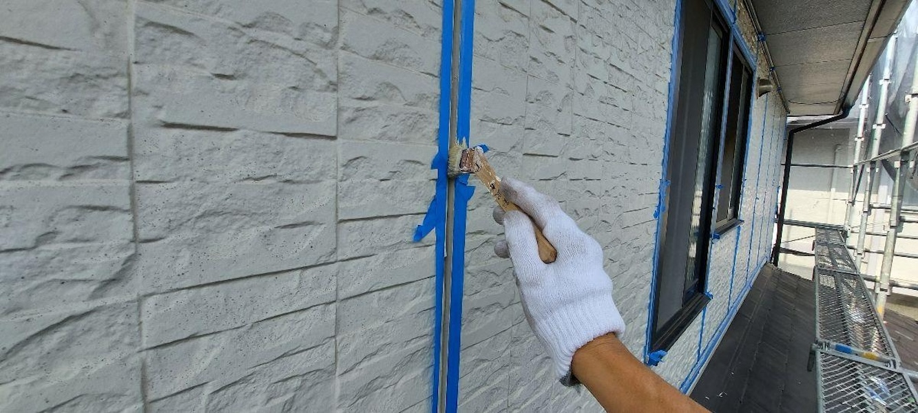 東京都東大和市　K様邸　外壁塗装工事　コーキングの劣化症状と施工の流れ