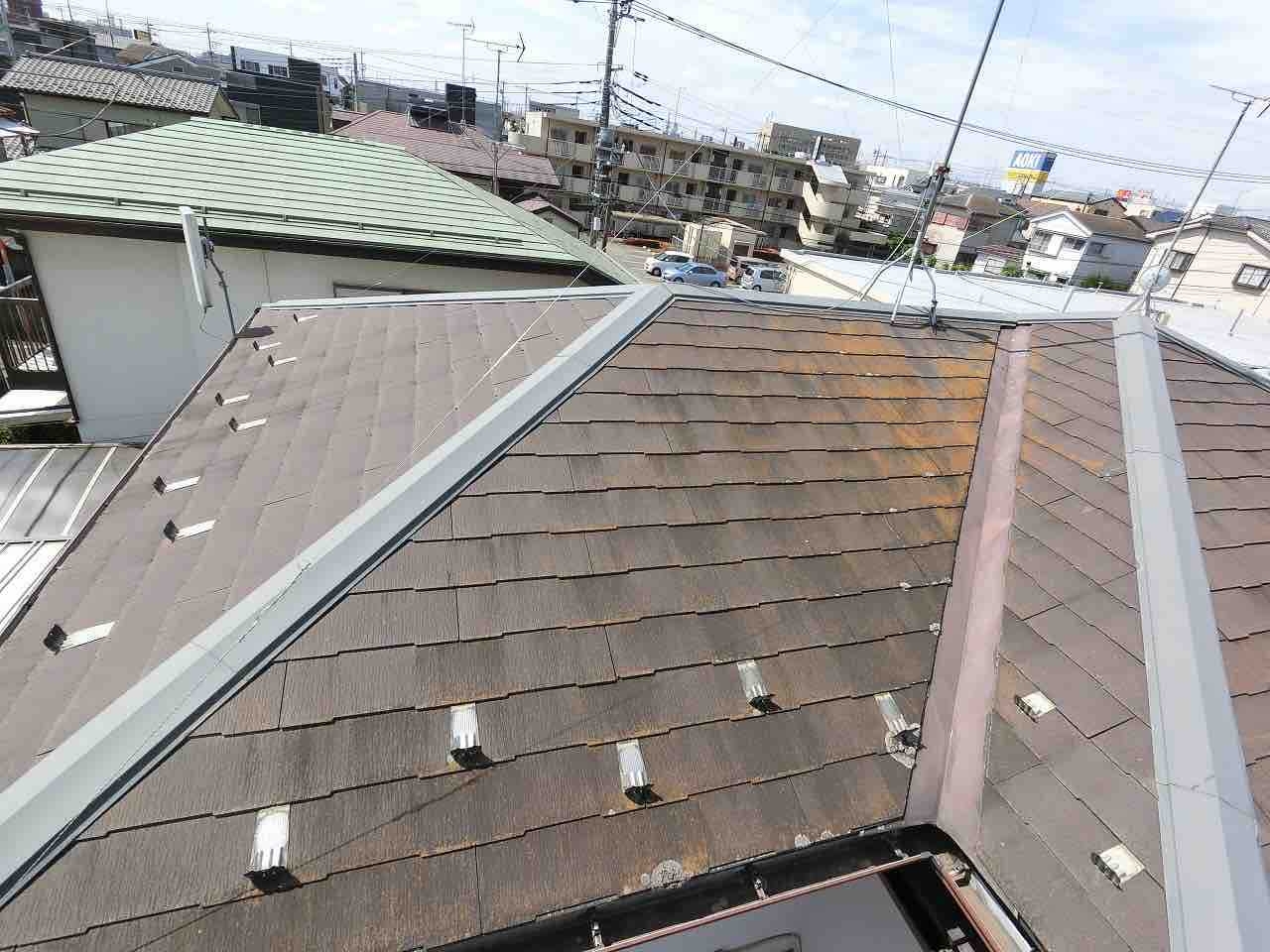 屋根の見逃したくない劣化症状と対策