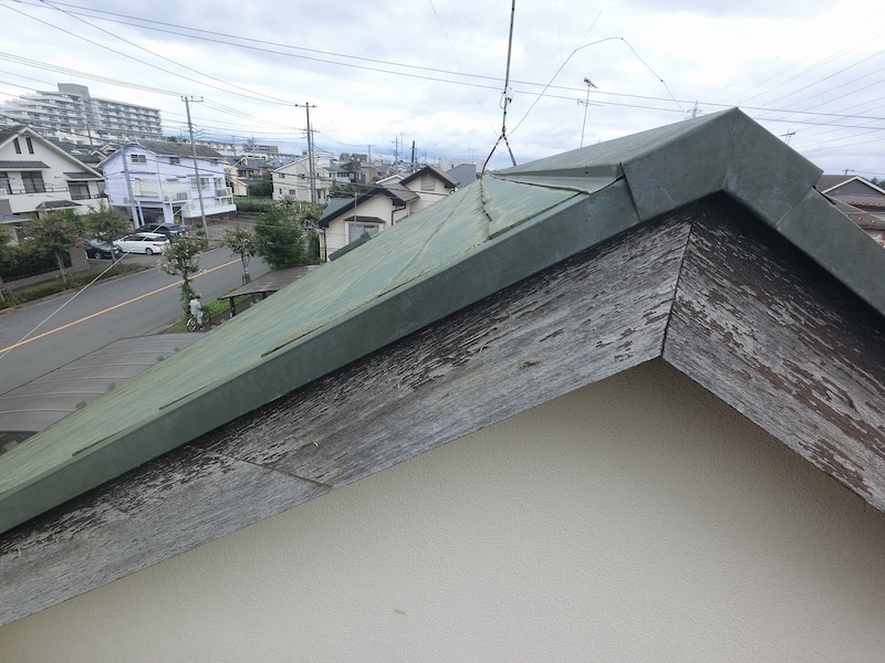 東京都小平市｜破風板と軒天井の劣化について