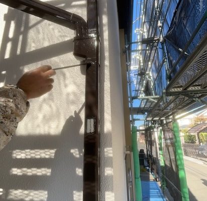 雨樋も塗装したほうがいい？｜東京都小平市