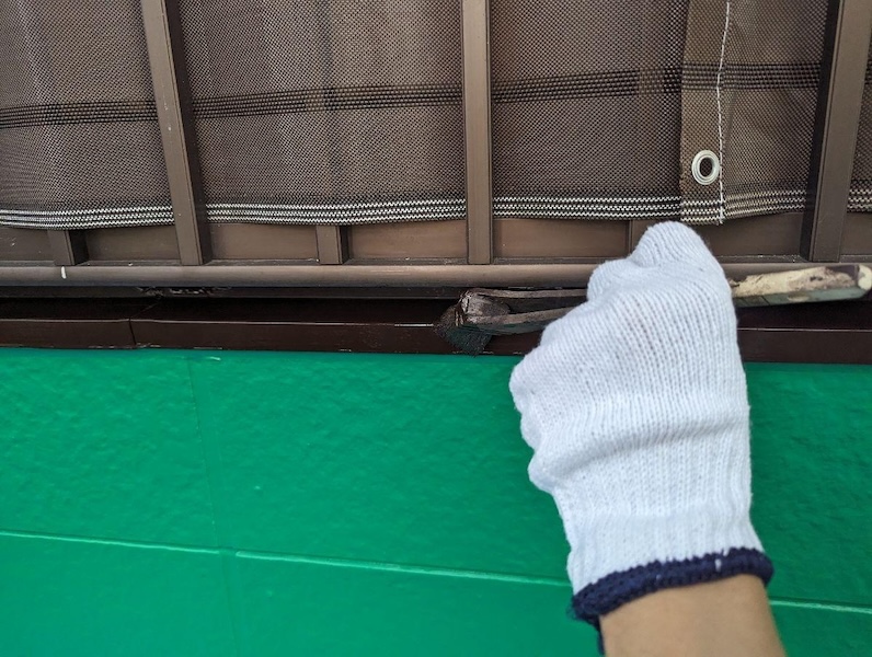軒天井や窓の水切りなどを塗装しました！塗料は素材や場所に合わせることが大事！｜東京都立川市