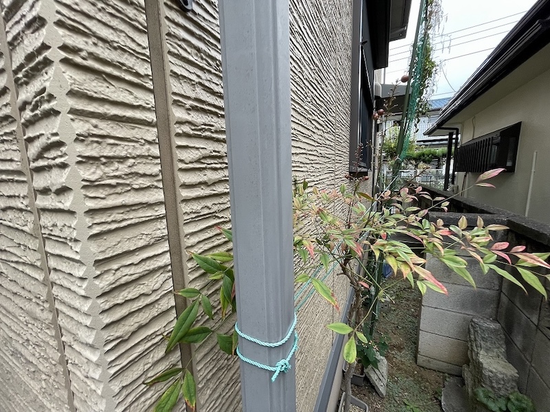 東京都東大和市 U様より屋根カバー工事と外壁塗装工事のご依頼！施工前をレポート