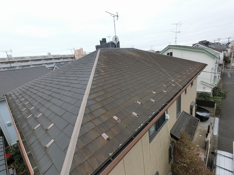 屋根・塀の施工前と高圧洗浄の工程をレポート！｜東京都東大和市