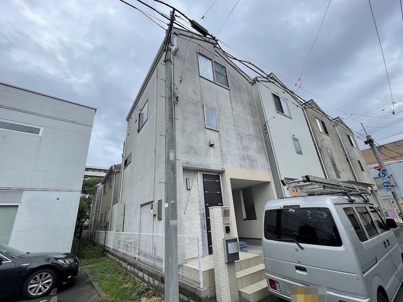 T様から屋根と外壁の塗装工事のご依頼！施工前と劣化症状をレポート！｜東京都小平市