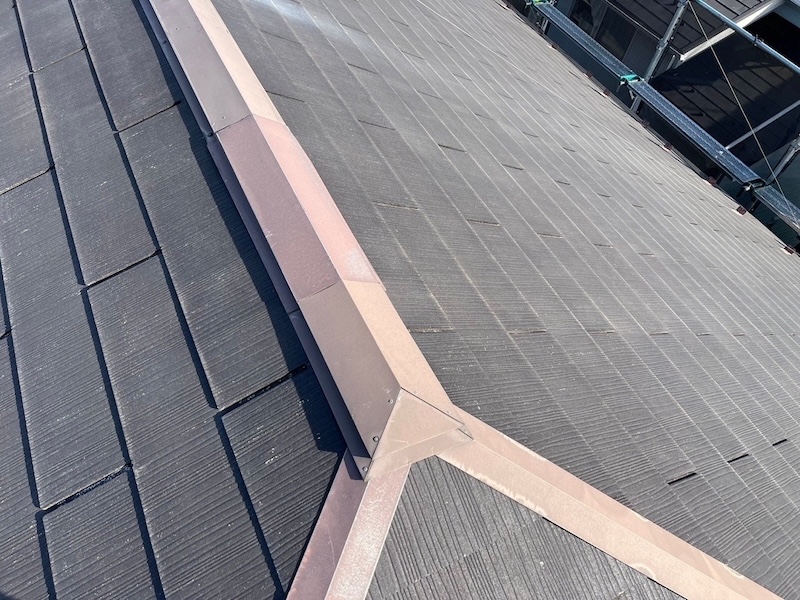 屋根カバー工事 施工前〜ルーフィング敷設までをレポート|東京都東大和市