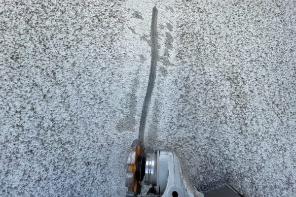 外壁に発生しているクラックを補修しました！｜東京都小平市