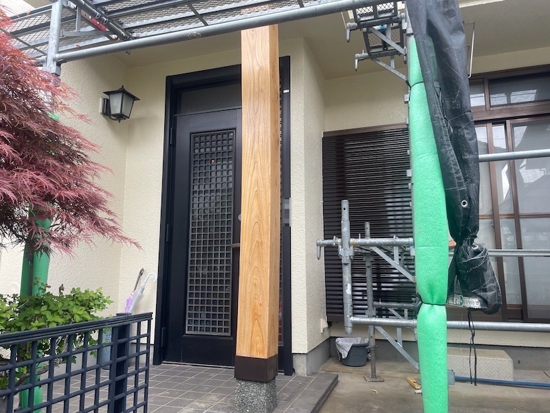 東京都東大和市 H様邸 外壁塗装・屋根漆喰補強工事「家の工事のことで詳しく説明があり、わかりやすかったです。出来栄えも満足しています」