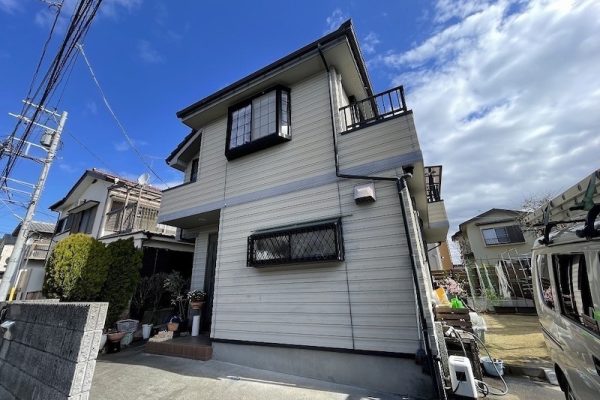 東京都武蔵村山市 H様邸 屋根塗装・外壁塗装工事「見積もり・色選び・塗装、すべてに満足しています。ありがとうございました」